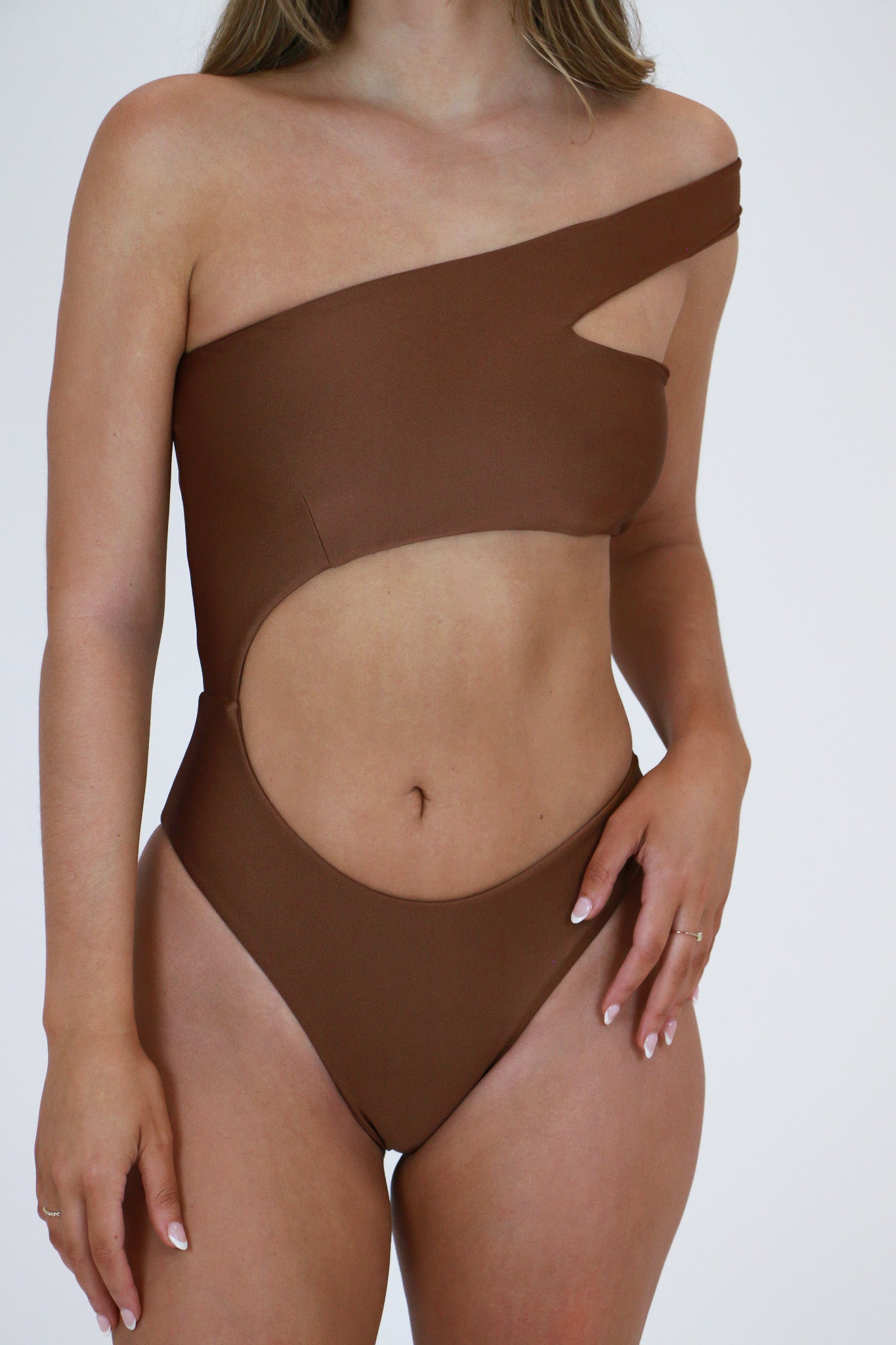 KIRA ONE PIECE - RUM