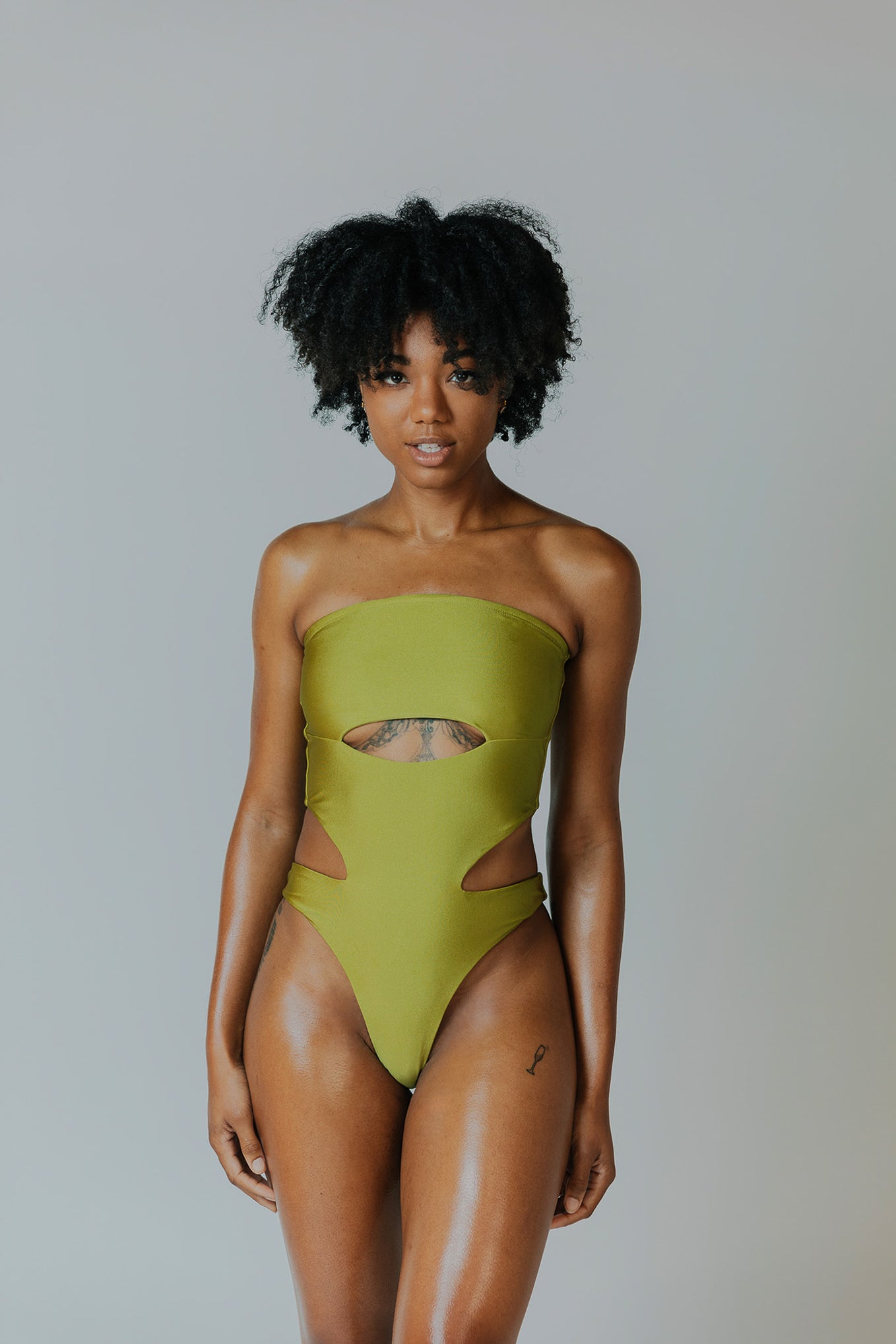 ONE PIECES | HOUSE OF ZZ